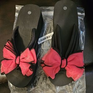 Black and Red Bow Slide Sandals